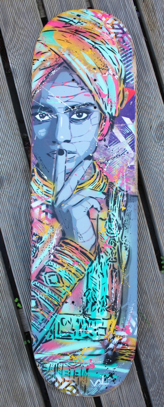 Skateboard spray paint street art